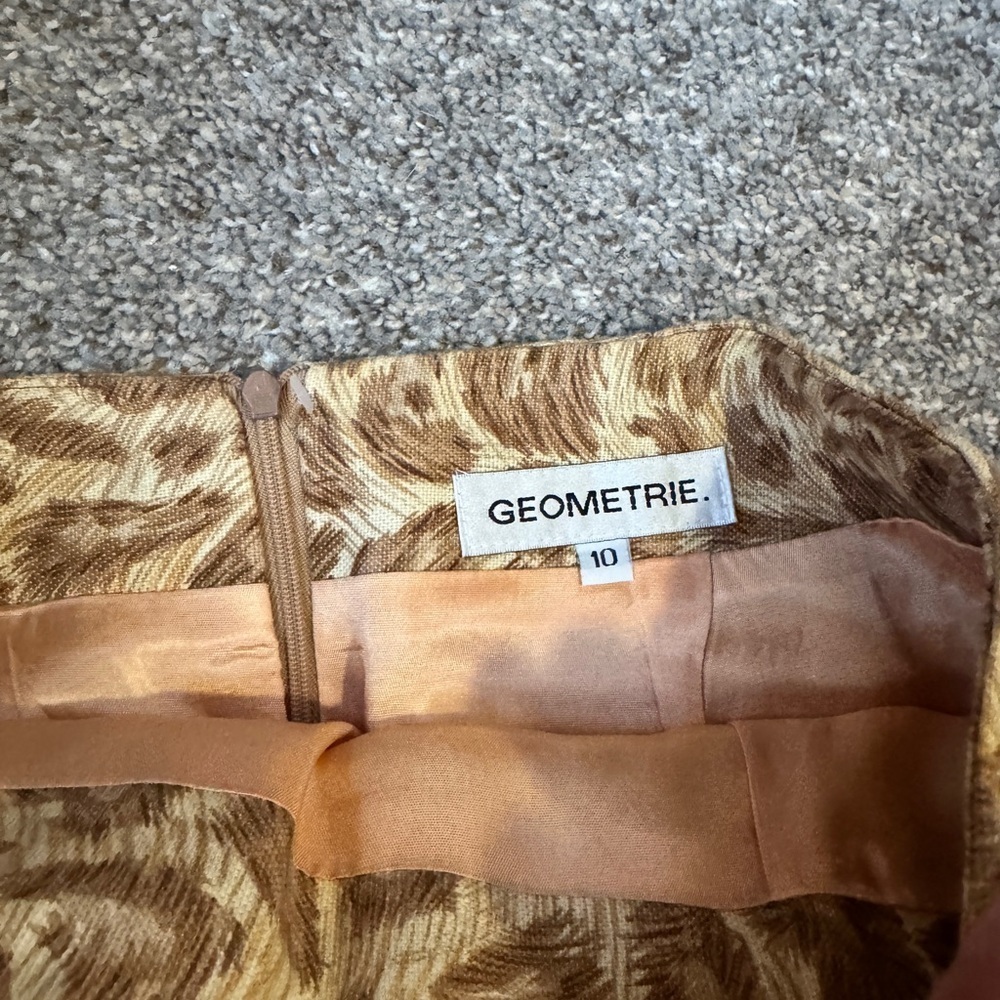 Chic Animal Print A-Line Skirt - Picture 4 of 7